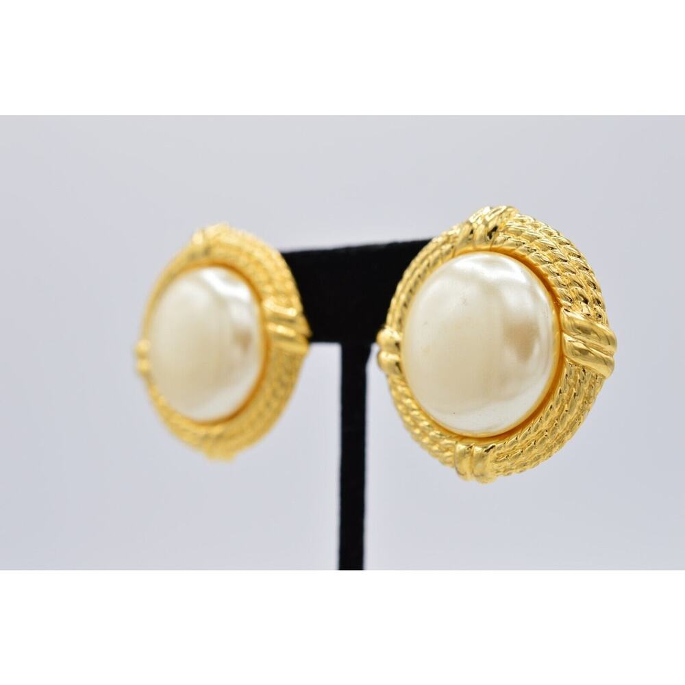 Givenchy Vintage Pearl Clip Earrings Chunky Round Gold Runway Signed 1980s Bin8 - Picture 3 of 11